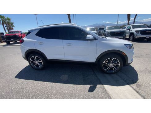 Used 2023 Buick Encore GX Select w/ Safety Package II image 9