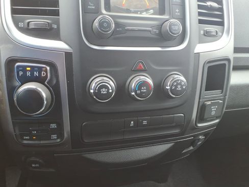 Used 2023 RAM 1500 Classic SLT AWD/4WD image 11
