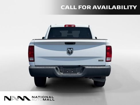 Used 2018 RAM 1500 Tradesman w/ Popular Equipment Group RWD image 4
