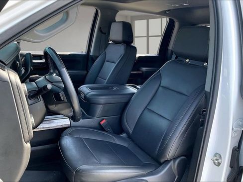 Used 2022 Chevrolet Silverado 2500 LTZ w/ LTZ Plus Package image 22