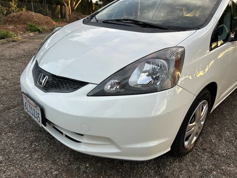 Used 2010 Honda Fit image 5