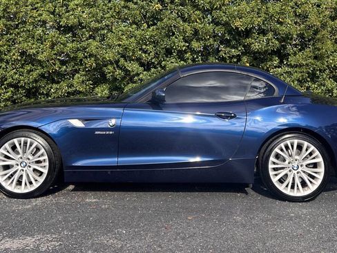 Used 2009 BMW Z4 sDrive35i image 4