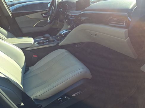Used 2022 Acura MDX FWD w/ Technology Package image 12