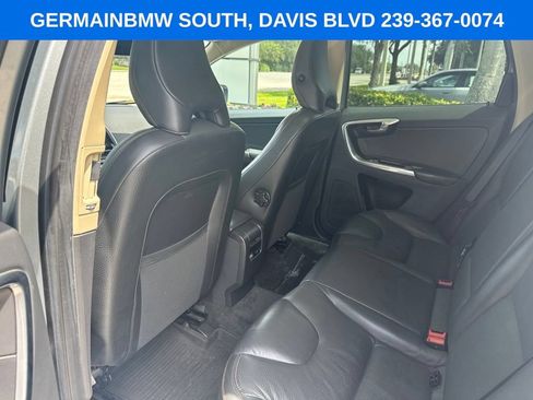 Used 2013 Volvo XC60 T6 AWD/4WD image 23