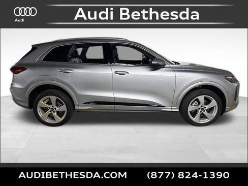 New 2026 Audi Q5 Premium Plus AWD/4WD image 8