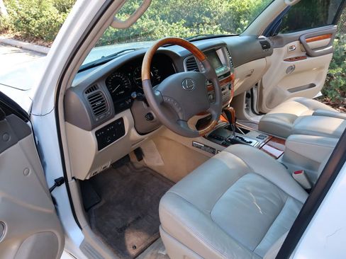 Used 2005 Lexus LX 470 4WD image 7