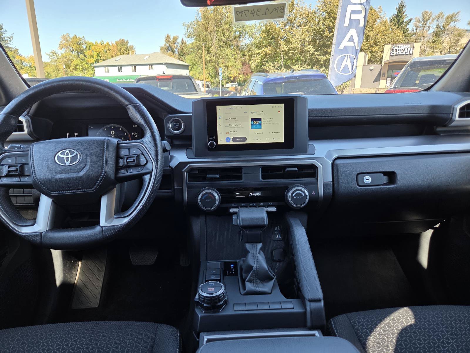 Used 2025 Toyota 4Runner SR5 AWD/4WD image 15