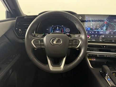 Used 2025 Lexus TX 350 AWD w/ Technology Package image 38