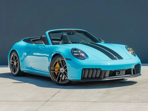 Used 2025 Porsche 911 Carrera 4 GTS AWD/4WD image 6