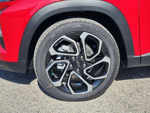 New 2026 Chevrolet Trax RS w/ Driver Confidence Package FWD image 8