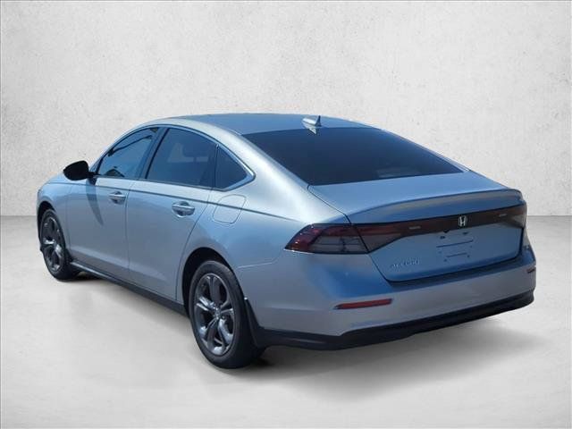 Used 2024 Honda Accord EX image 5