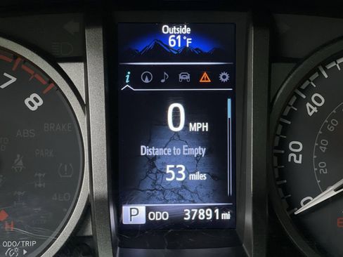 Used 2021 Toyota Tacoma TRD Off-Road w/ TRD Premium Off Road Package image 19