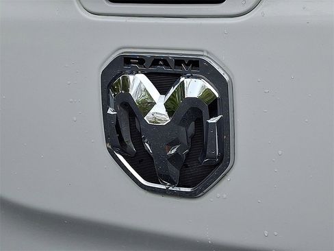 Used 2022 RAM 1500 Laramie image 29