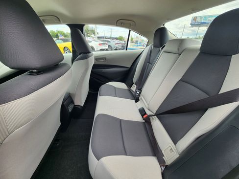 Used 2024 Toyota Corolla LE FWD image 12