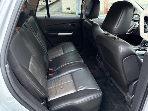 Used 2011 Ford Edge Sport w/ Driver Entry Pkg image 60