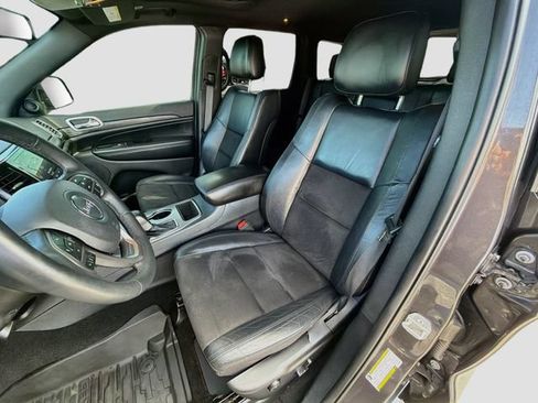 Used 2019 Jeep Grand Cherokee Altitude RWD image 22
