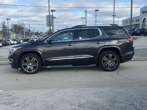 Used 2017 GMC Acadia Denali w/ Technology Package image 10