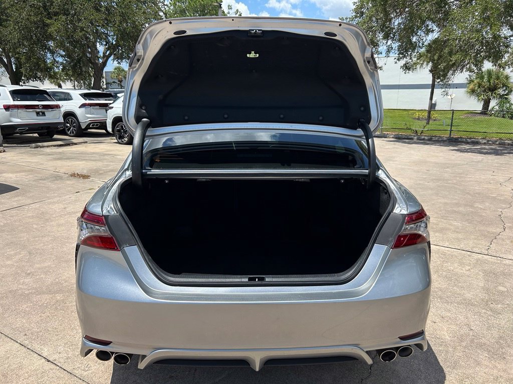 Used 2021 Toyota Camry XSE FWD image 44