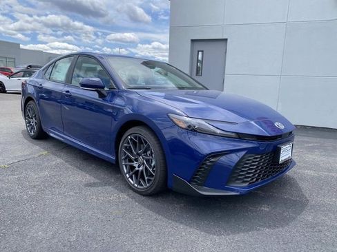 New 2026 Toyota Camry SE AWD/4WD image 1