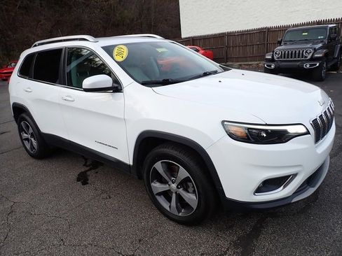Certified 2019 Jeep Cherokee Limited w/ Trailer Tow Group image 10