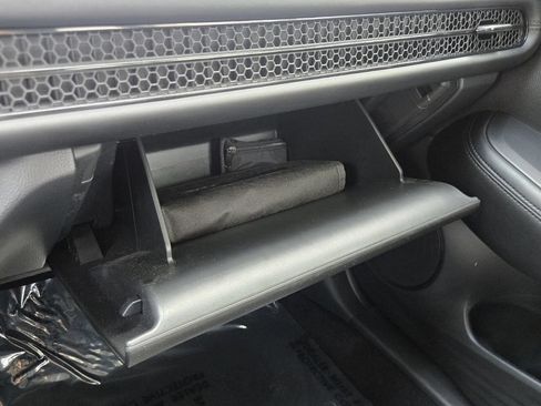 Certified 2025 Honda HR-V LX image 21