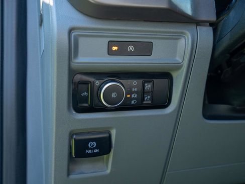 Used 2025 Ford F150 XLT w/ Equipment Group 301A Standard AWD/4WD image 20