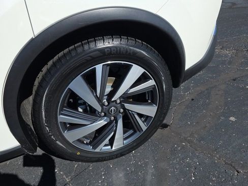 Used 2023 Nissan Murano SL w/ SL Moonroof Package image 52