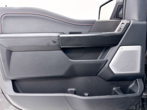 Used 2025 Ford F150 Raptor image 32