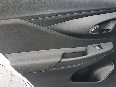 New 2026 Buick Envista Preferred image 11