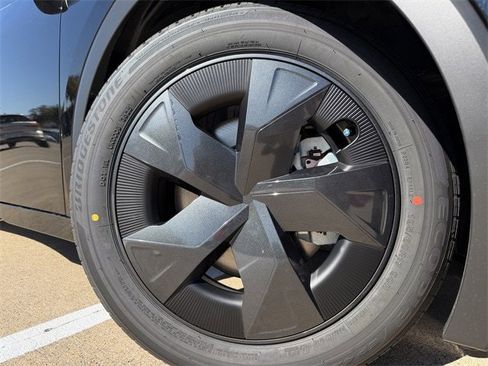 New 2026 Toyota Prius Plug-In Hybrid image 10