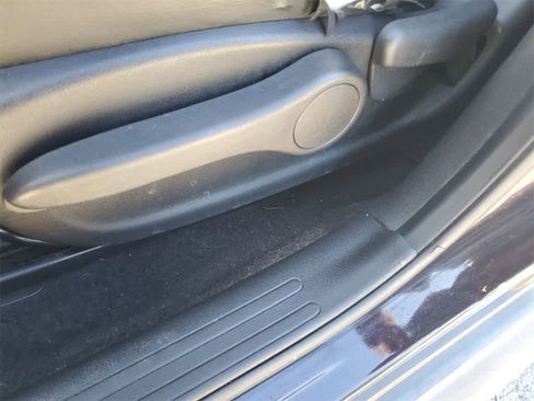 Used 2015 Nissan Juke SL image 19