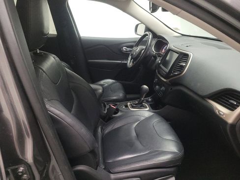 Used 2014 Jeep Cherokee Latitude w/ Comfort/Convenience Group AWD/4WD image 21