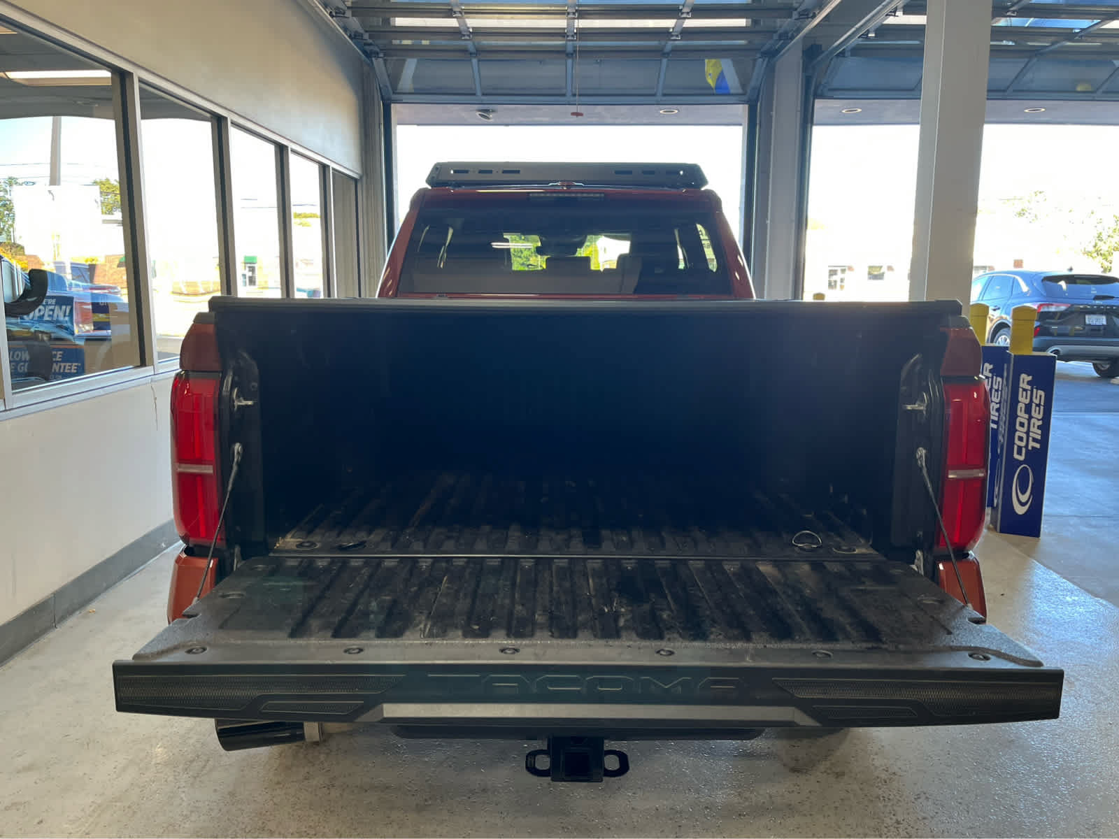 Used 2025 Toyota Tacoma TRD Off-Road AWD/4WD image 8