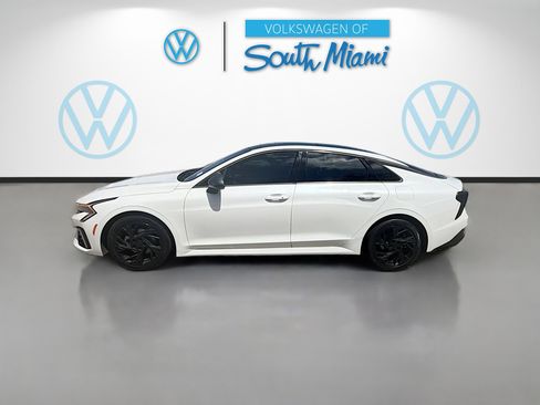 Used 2025 Kia K5 GT-Line w/ GT-Line Premium Package FWD image 4