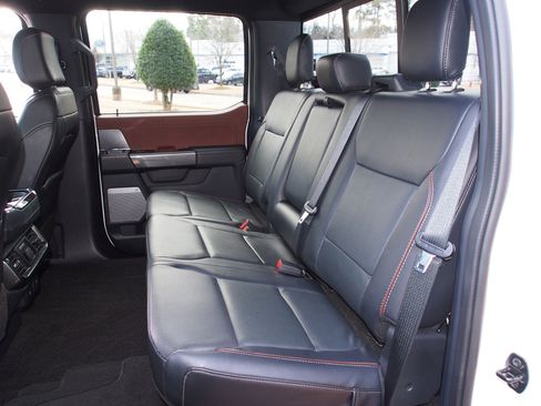 Used 2022 Ford F150 Lariat w/ Equipment Group 502A High AWD/4WD image 18