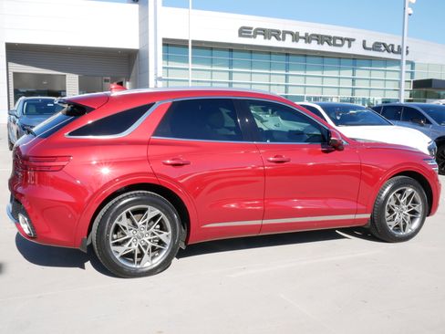 Used 2022 Genesis GV70 2.5T w/ Advanced Package image 9