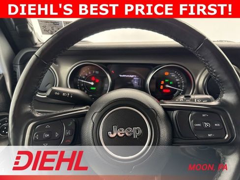 Used 2023 Jeep Wrangler Unlimited w/ Cold Weather Group AWD/4WD image 23