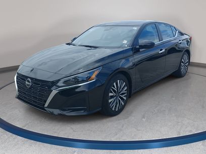 Used 2024 Nissan Altima 2.5 SV w/ SV Premium Package