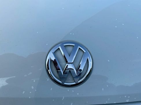 Used 2014 Volkswagen Beetle TDI FWD image 47