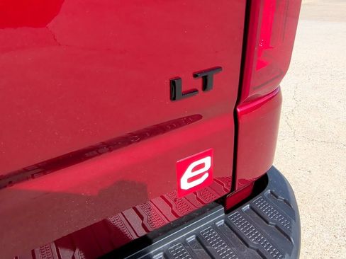 New 2026 Chevrolet Silverado 1500 LT Trail Boss w/ LT Trail Boss Premium Package AWD/4WD image 44