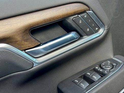 New 2025 Chevrolet Silverado 2500 High Country w/ High Country Premium Package image 18