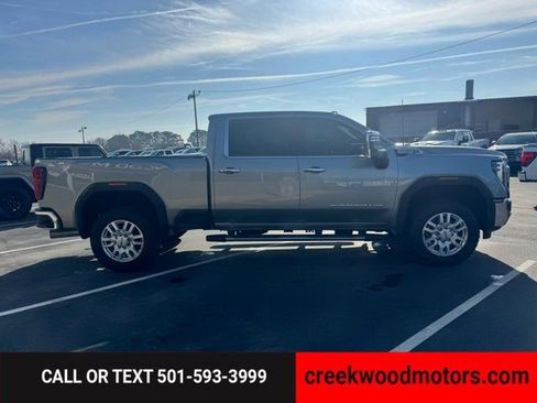 Used 2024 GMC Sierra 2500 SLT w/ SLT Premium Package image 16