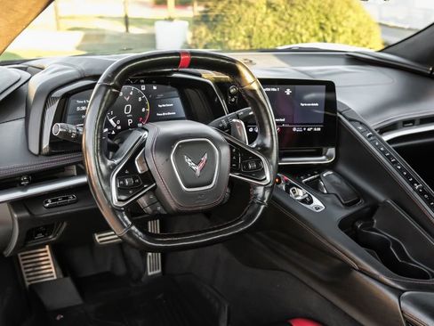 Used 2022 Chevrolet Corvette Stingray Premium Conv w/ Z51 Performance Package image 12