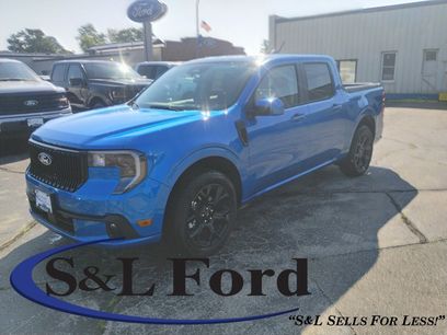 New 2025 Ford Maverick Lobo