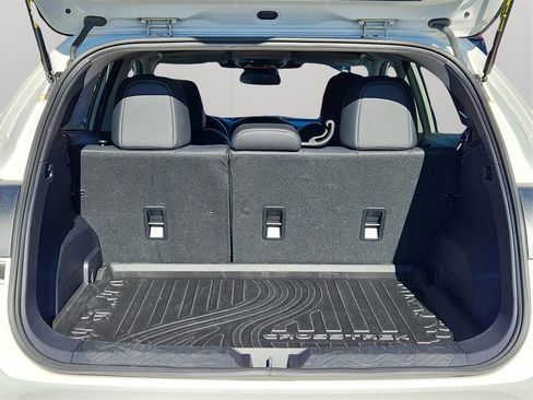 Used 2024 Subaru Crosstrek 2.5i Limited image 11