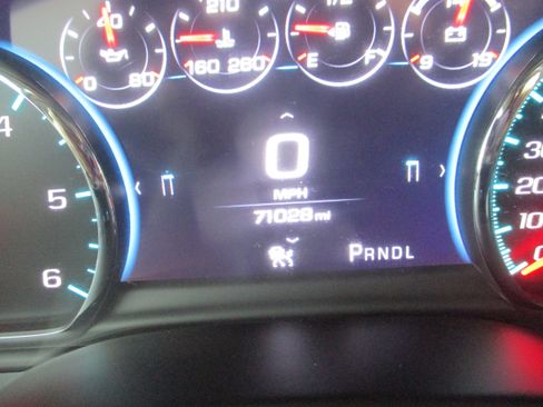 Used 2020 GMC Yukon Denali w/ Denali Ultimate Package AWD/4WD image 23