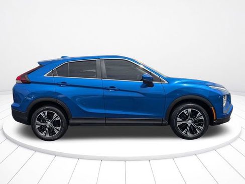 Used 2022 Mitsubishi Eclipse Cross FWD image 2