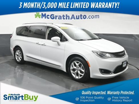 Used 2018 Chrysler Pacifica Touring-L Plus w/ Tire & Wheel Group FWD image 1