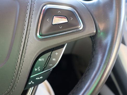 Used 2017 Lincoln MKZ Reserve image 12