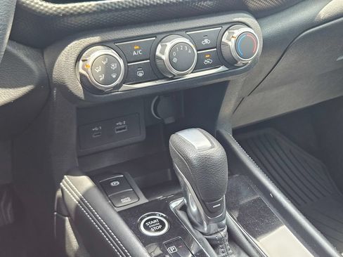 Used 2024 Nissan Kicks SV FWD image 20